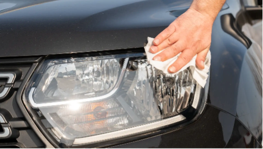 How to Clean the Headlights on Your Car