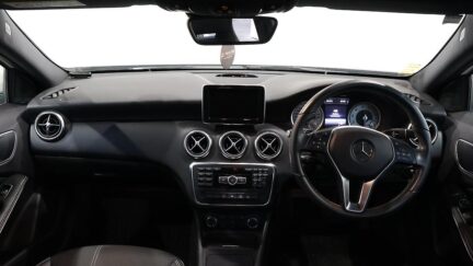 Mercedes-benz A 180 Cruise Control Reversing Camera image 314768