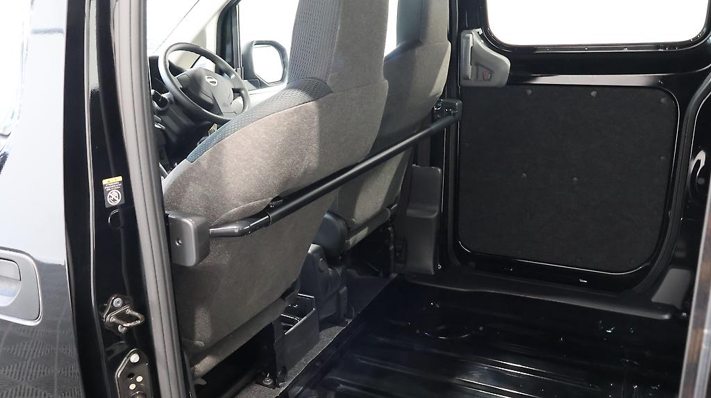 Nissan Nv200 Apple Car Play & Android Auto image 314263