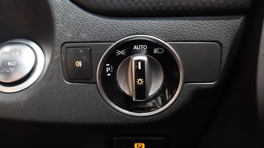 Mercedes-benz A 180 Cruise Control Reversing Camera image 314770