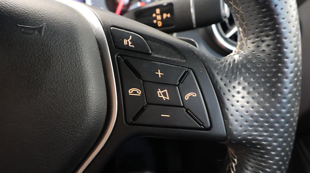 Mercedes-benz A 180 Cruise Control Reversing Camera image 314771