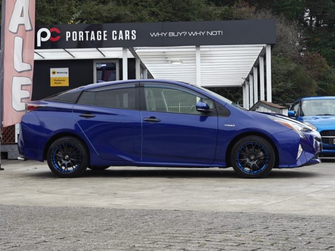 2016 Toyota Prius S Safety Plus, TSS, Top Spec image 251307