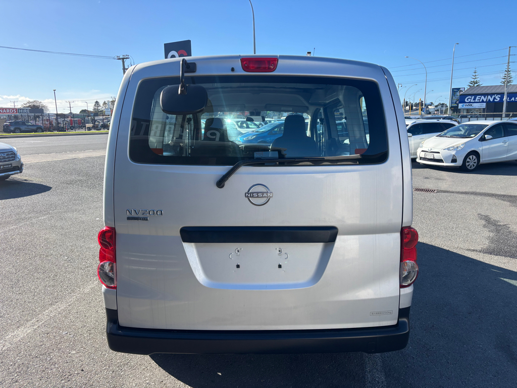 Nissan Nv200 Low KMS Like New image 290187