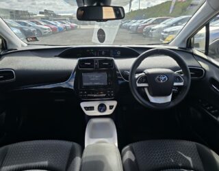 2016 Toyota Prius image 219643