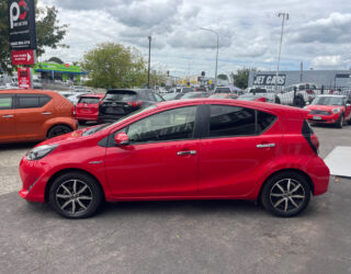 2017 Toyota Aqua image 219740