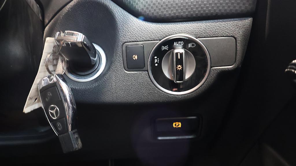 Mercedes-benz A 180 Low KMS image 313590