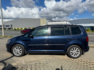 2013 Volkswagen Touran 7 Seater – Leather – TSI image 296420