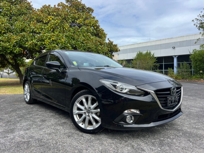 2013 Mazda Axela Sports 20S Touring image 228461