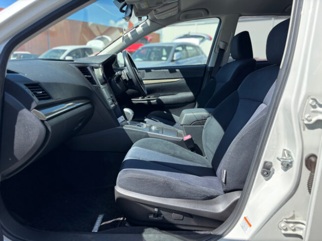 2012 Subaru Outback image 229107