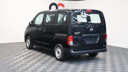Nissan Nv200 5 Door, Low Kms Like new image 310573