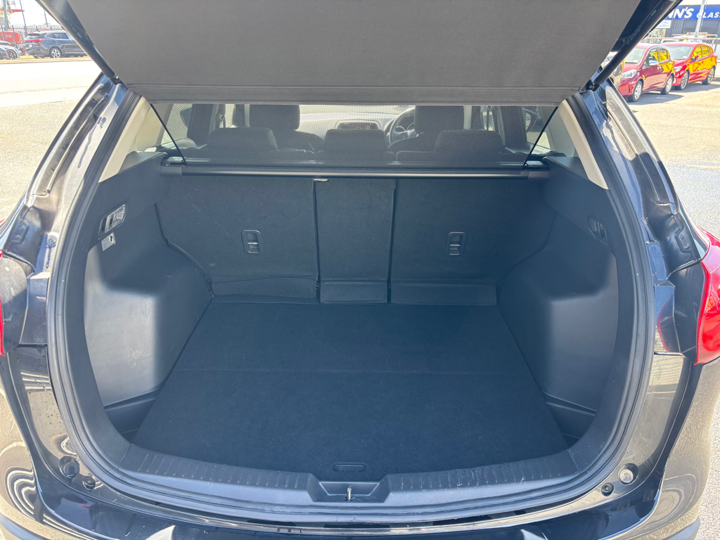 Mazda Cx-5 20S – Blacked Out Wheels image 307111