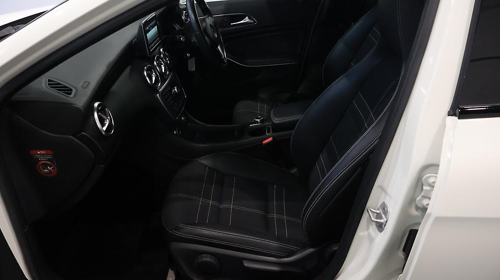 Mercedes-benz A 180 Cruise Control Reversing Camera image 312651