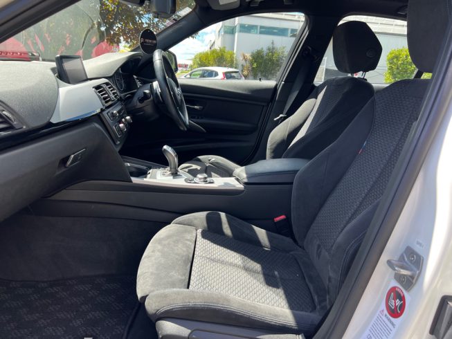 2013 Bmw 320i Motorsport image 235173