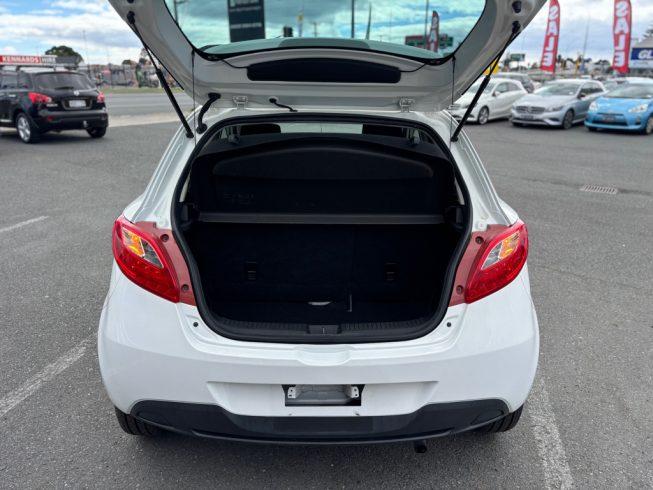 2014 Mazda Demio image 233385