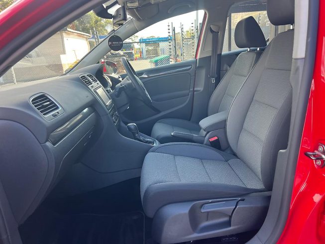 2012 Volkswagen Golf image 241996