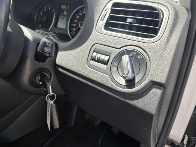 2013 Volkswagen Polo image 234059