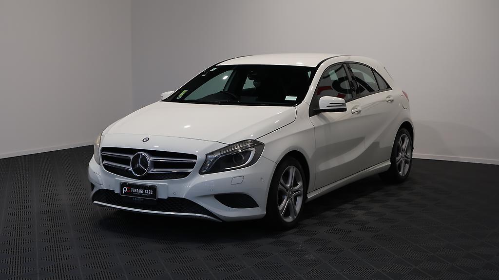 Mercedes-benz A 180 Cruise Control Reversing Camera image 312647