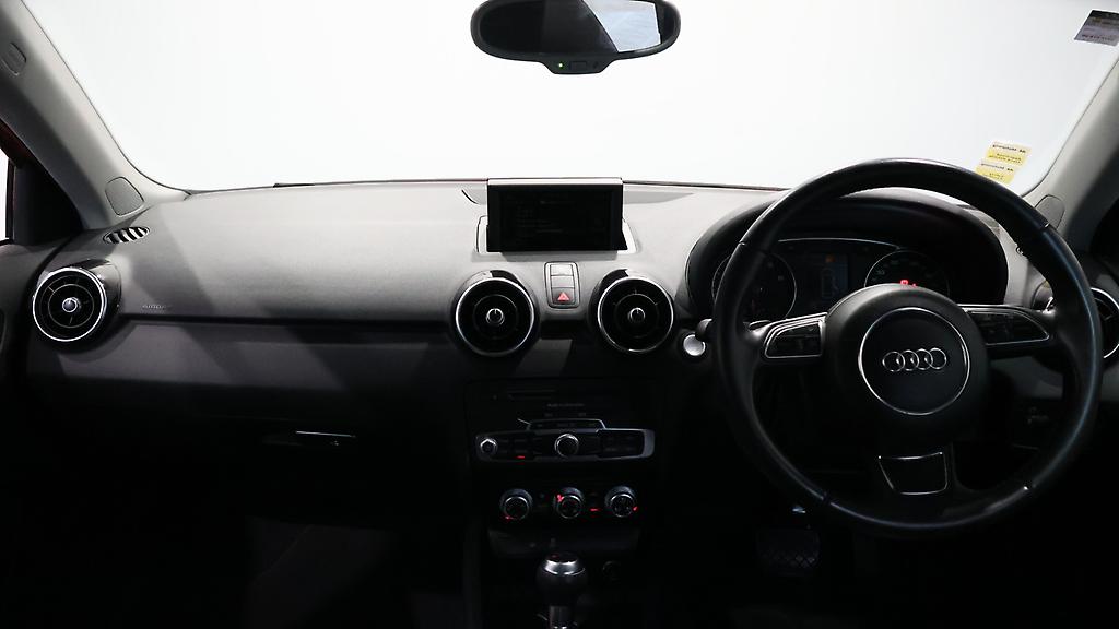 Audi A1 Sport Back 1.4TFSI Sport Package image 311349