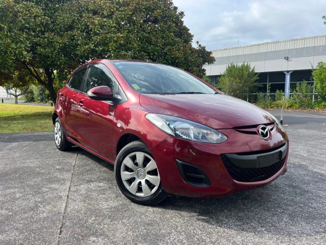 2014 Mazda Demio 13-Skyactive image 233736