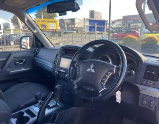 2012 Mitsubishi Pajero 3.2D, 7 Seater image 235601