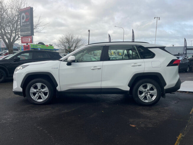2019 Toyota Rav4 e-four Hybrid AWD NZ NEW image 292575