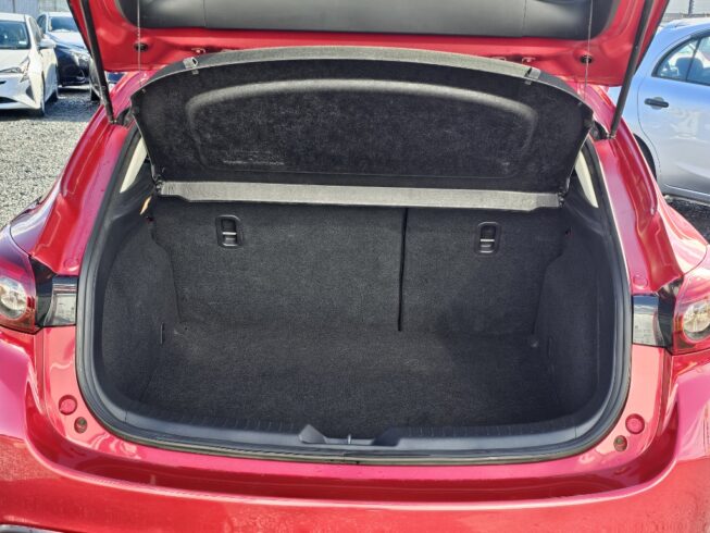 2013 Mazda Axela Sports 20S Touring image 298421