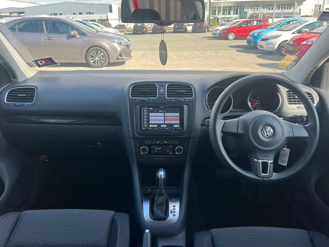 2012 Volkswagen Golf image 241999