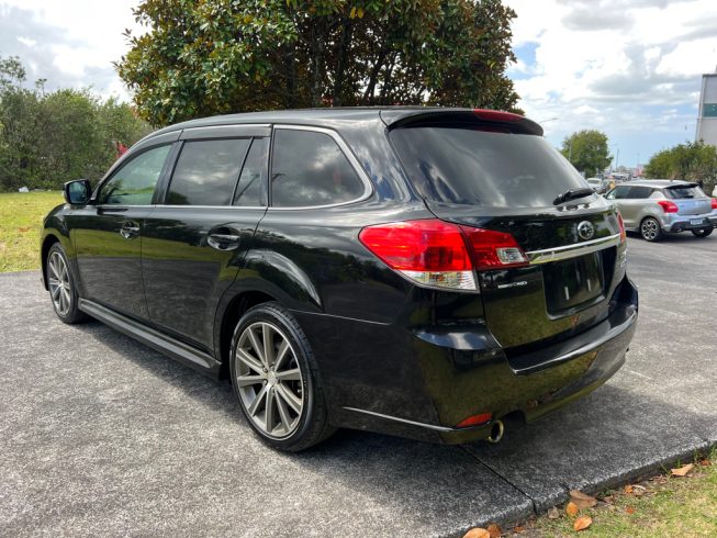 2012 Subaru Legacy 2.0GT DIT 4WD image 235524