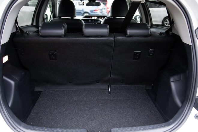 2017 Toyota Aqua image 235696