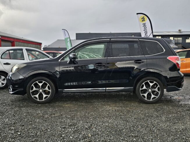 2012 Subaru Forester XT Turbo Leather **Good KMS** image 297627