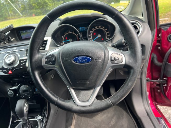 2014 Ford Fiesta 1.0 EcoBoost image 235406
