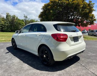 2013 Mercedes-benz A 180 Low KMS, Black Mags image 239438
