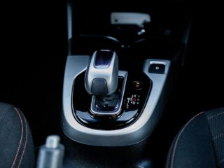 2013 Honda Fit Hybrid S-Package – Cruise Control – Alloy Wheels image 293686