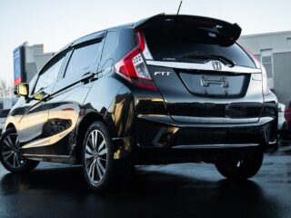 2013 Honda Fit Hybrid S-Package – Cruise Control – Alloy Wheels image 293673