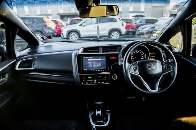 2013 Honda Fit Hybrid S-Package – Cruise Control – Alloy Wheels image 293676