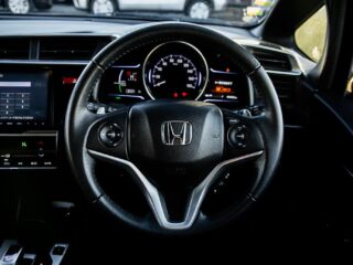 2013 Honda Fit Hybrid S-Package – Cruise Control – Alloy Wheels image 293685