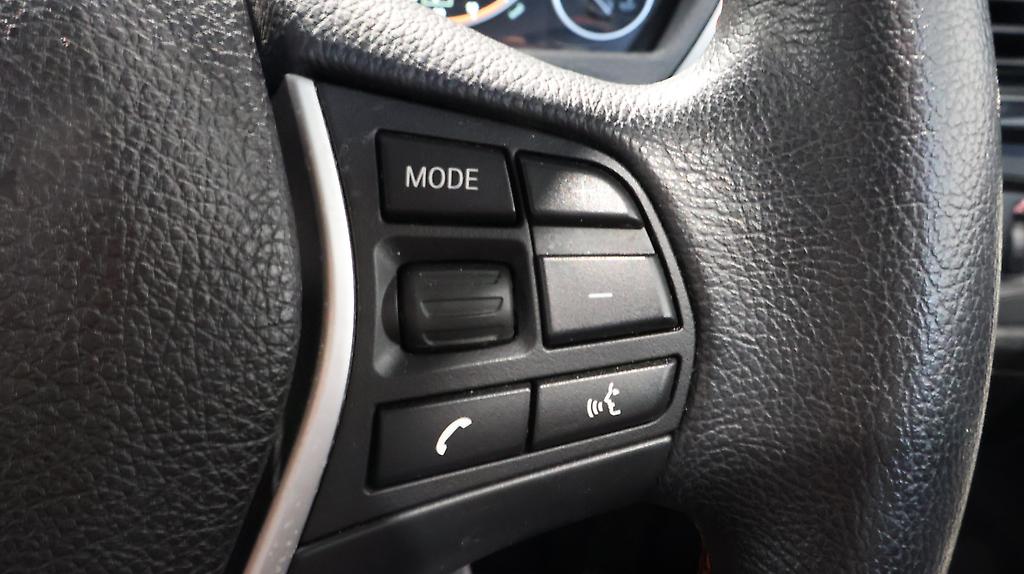 Bmw 320i Sports image 317146