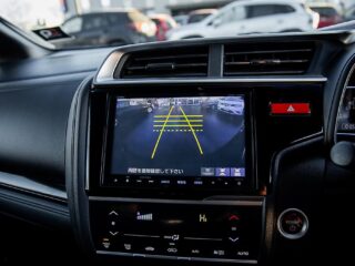 2013 Honda Fit Hybrid S-Package – Cruise Control – Alloy Wheels image 293683