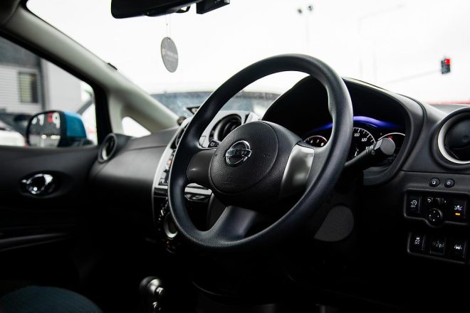 2014 Nissan Note X DIG-S Emergency Brake Package image 243693