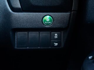 2013 Honda Fit Hybrid S-Package – Cruise Control – Alloy Wheels image 293684