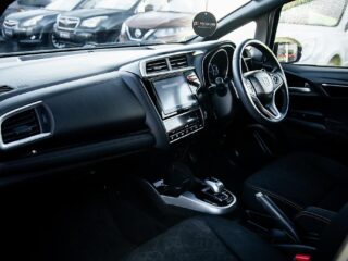 2013 Honda Fit Hybrid S-Package – Cruise Control – Alloy Wheels image 293688