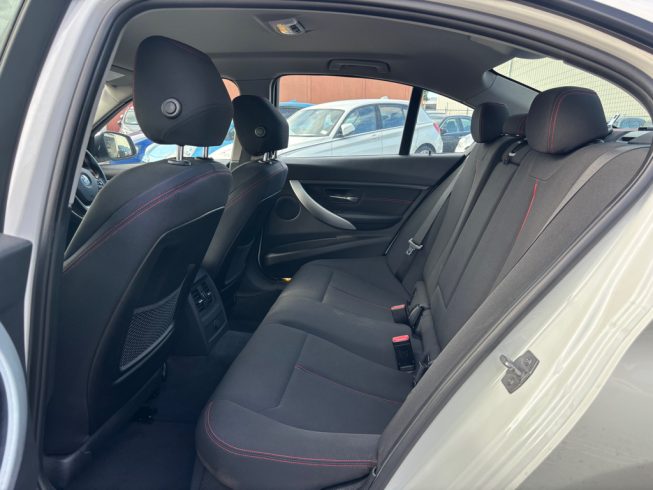 2013 Bmw 320i image 243512