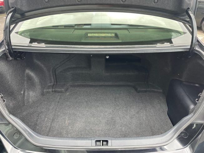 2012 Toyota Camry Hybrid G-Package image 277220