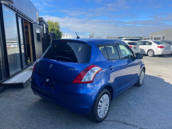 2013 Suzuki Swift XG/ Low KMs image 284582
