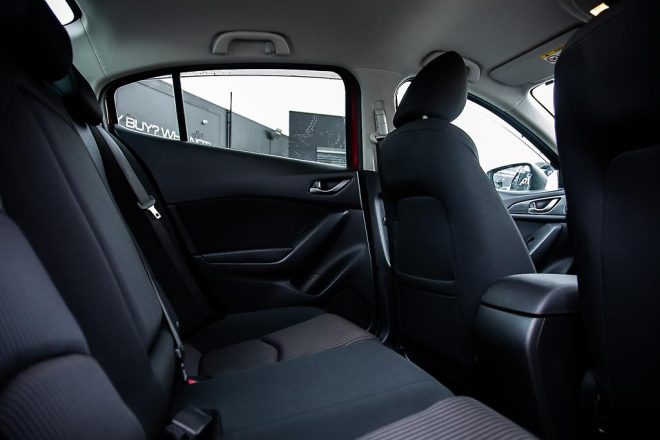 2014 Mazda Axela Hybrid S, Reverse Camera ,Push Button Start image 284694