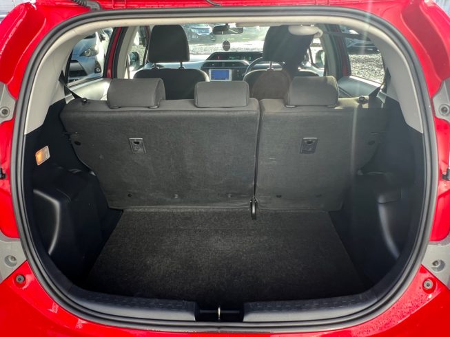 2012 Toyota Aqua S Model/ Low Kms / Push Button Start image 286914