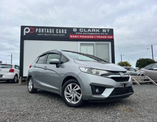 2013 Honda Fit Hybrid L Package image 285304