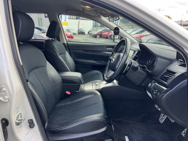 2012 Subaru Legacy Touring Wagon 2.5 I Eyesight – All Wheel Drive – Half Leather image 285590