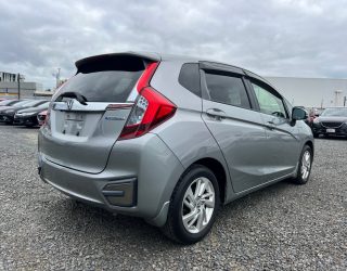 2013 Honda Fit Hybrid L Package image 285307