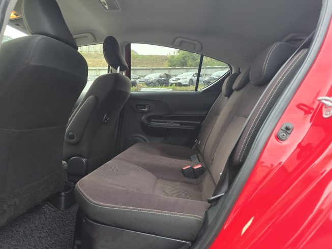 2017 Toyota Aqua G Model/ Push Start/ Cruise Control/ Reverse Camera image 286276